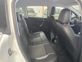 
                                                                                        Voiture
                                                                                         PEUGEOT 2008 - 1.6 Blue-HDi 100 CV ALLURE - 5 CV