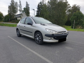 
                                                                                        Voiture
                                                                                         Peugeot 206 1.1 XR