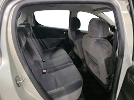 
                                                                                        Voiture
                                                                                         Peugeot 207