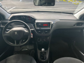 
                                                                                        Voiture
                                                                                         Peugeot 208 1.6 Blue Hdi 75ch Access
