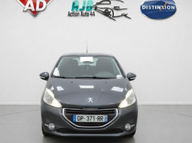 
                                                                                        Voiture
                                                                                         Peugeot 208 1.6 E-HDI 92ch - ALLURE