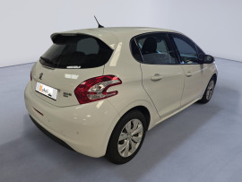 
                                                                                        Voiture
                                                                                         PEUGEOT 208 - 1.6 HDi 92 CV BUSINESS PACK - 4 CV