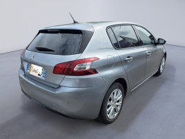 
                                                                                        Voiture
                                                                                         PEUGEOT 3008 - 1.6 Blue-HDi 120 CV STYLE - 5 CV