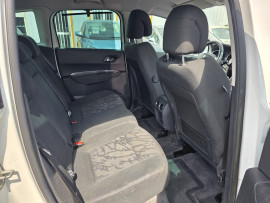 
                                                                                        Voiture
                                                                                         PEUGEOT 3008 - 1.6 HDi 115 CV STYLE - 6 CV