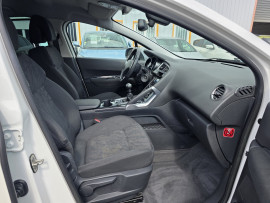 
                                                                                        Voiture
                                                                                         PEUGEOT 3008 - 1.6 HDi 115 CV STYLE - 6 CV
