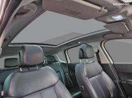 
                                                                                        Voiture
                                                                                         PEUGEOT 3008 - 2.0 HDi 150 CV FELINE - 8 CV