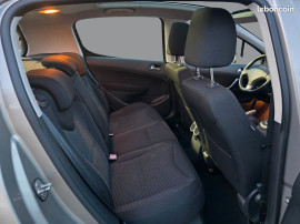 
                                                                                        Voiture
                                                                                         PEUGEOT 308 - 1.6 HDi 110 CV ALLURE