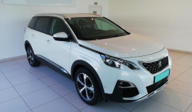 
                                                                                        Voiture
                                                                                         Peugeot 5008 ll 150 ch bluehdi