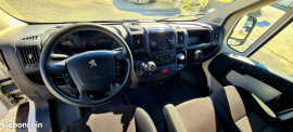 
                                                                                        Voiture
                                                                                         PEUGEOT BOXER CCb 335 L3H2 2.0 BHDI 160 CH