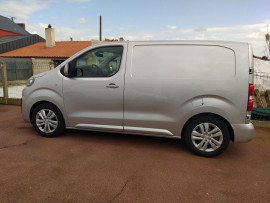 
                                                                                        Utilitaire
                                                                                         peugeot expert compact 180 CH