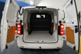 
                                                                                        Utilitaire
                                                                                         Peugeot Expert Premium 2.0 Bluehdi 180