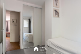 
                                                                                        Location
                                                                                         Pharo Catalans - LAM