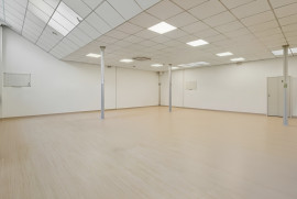 
                                                                                        Vente
                                                                                         Plateau de bureaux à fort potentiel –Marx Dormoy