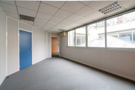 
                                                                                        Vente
                                                                                         Plateau de bureaux de 400 m² à Orléans (45)