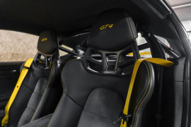 
                                                                                        Voiture
                                                                                         Porsche 718 Cayman