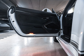 
                                                                                        Voiture
                                                                                         Porsche 911 (991.1) 3.8 GT3