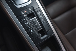 
                                                                                        Voiture
                                                                                         Porsche 911 (991.1) Carrera 4S X51 Cabriolet