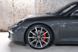 
                                                                                        Voiture
                                                                                         Porsche 911 (991.1) Carrera 4S X51 Cabriolet