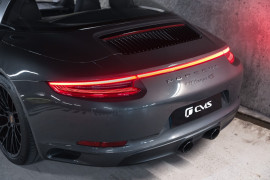
                                                                                        Voiture
                                                                                         Porsche 911 (991.2) Targa 4S PDK 3.0 420