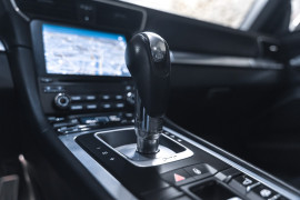 
                                                                                        Voiture
                                                                                         Porsche 911 (991.2) Targa 4S PDK 3.0 420