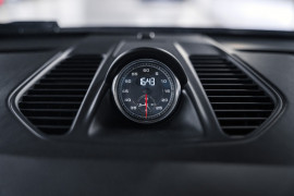 
                                                                                        Voiture
                                                                                         Porsche 911 (991.2) Turbo S 3.8 580