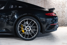 
                                                                                        Voiture
                                                                                         Porsche 911 (991.2) Turbo S 3.8 580