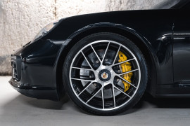 
                                                                                        Voiture
                                                                                         Porsche 911 (991.2) Turbo S 3.8 580