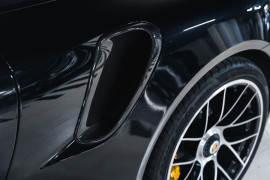 
                                                                                        Voiture
                                                                                         Porsche 911 (991.2) Turbo S 3.8 580