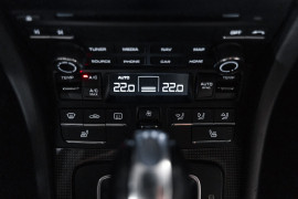 
                                                                                        Voiture
                                                                                         Porsche 911 (991.2) Turbo S 3.8 580