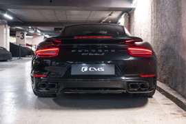 
                                                                                        Voiture
                                                                                         Porsche 911 (991.2) Turbo S 3.8 580