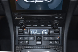 
                                                                                        Voiture
                                                                                         Porsche 911 (991.2) Turbo S 3.8 580
