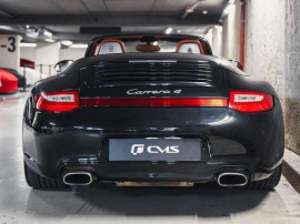 
                                                                                        Voiture
                                                                                         Porsche 911 (997.2) Carrera 4