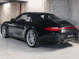 
                                                                                        Voiture
                                                                                         Porsche 911 (997.2) Carrera 4