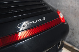 
                                                                                        Voiture
                                                                                         Porsche 911 (997.2) Carrera 4