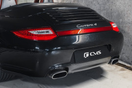 
                                                                                        Voiture
                                                                                         Porsche 911 (997.2) Carrera 4