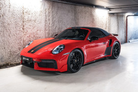 
                                                                                        Voiture
                                                                                         Porsche 992 911 (992.1) Turbo S Cabriolet 3.8 650