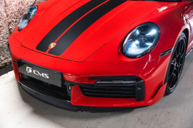 
                                                                                        Voiture
                                                                                         Porsche 992 911 (992.1) Turbo S Cabriolet 3.8 650