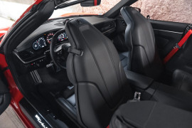 
                                                                                        Voiture
                                                                                         Porsche 992 911 (992.1) Turbo S Cabriolet 3.8 650