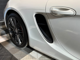 
                                                                                        Voiture
                                                                                         Porsche Boxster / 718 Boxster Black Edition