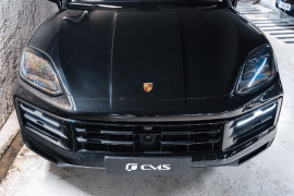 
                                                                                        Voiture
                                                                                         Porsche Cayenne (III.II) Coupe E-Hybrid V6 3.0 470