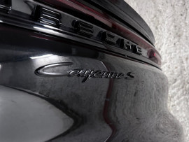 
                                                                                        Voiture
                                                                                         Porsche Cayenne (III.II) Coupe S E-Hybrid