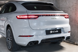 
                                                                                        Voiture
                                                                                         Porsche Cayenne (III) V6 E-Hybrid Platinum Edition