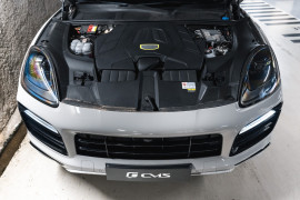 
                                                                                        Voiture
                                                                                         Porsche Cayenne (III) V6 E-Hybrid Platinum Edition