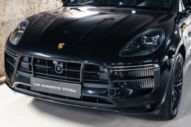 
                                                                                        Voiture
                                                                                         Porsche Macan (I.II) Turbo V6 2.9 440