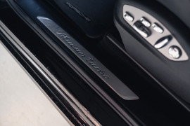 
                                                                                        Voiture
                                                                                         Porsche Macan (I.II) Turbo V6 2.9 440