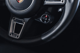 
                                                                                        Voiture
                                                                                         Porsche Macan (I.II) Turbo V6 2.9 440