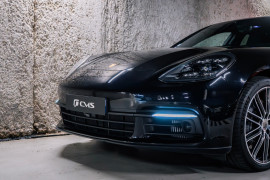 
                                                                                        Voiture
                                                                                         Porsche Panamera 4 E-Hybrid
