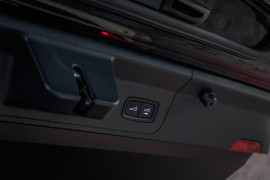 
                                                                                        Voiture
                                                                                         Porsche Panamera 4 E-Hybrid