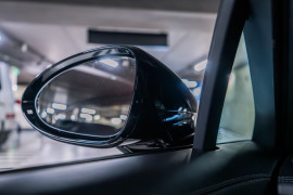 
                                                                                        Voiture
                                                                                         Porsche Panamera 4 E-Hybrid