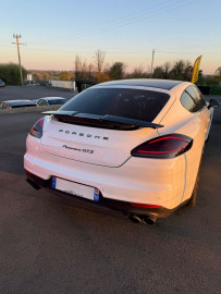 Voiture
Porsche Panamera gts 4,8 l 440 cv